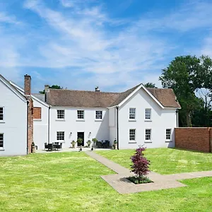Tyrrells Park Bed & Breakfast
